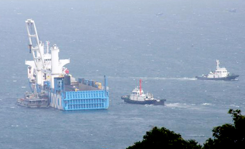 Hạ thủy tàu ngầm hiện đại nhất Việt Nam