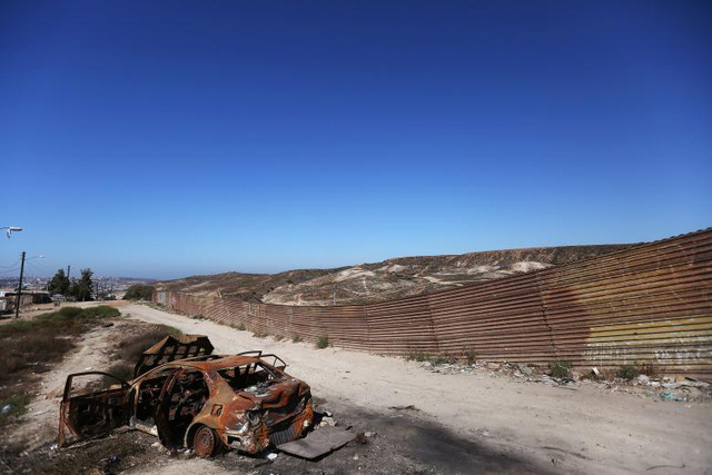 Biên giới Mỹ - Mexico trước khi ông Trump dựng tường ngăn cách