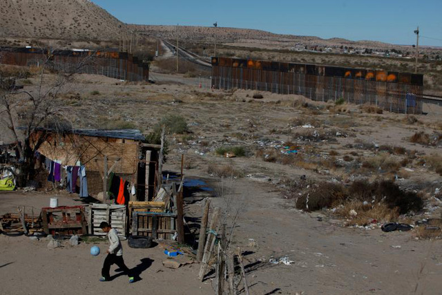 Biên giới Mỹ - Mexico trước khi ông Trump dựng tường ngăn cách