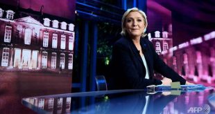 french-presidential-candidate-marine-le-pen-1493342746951