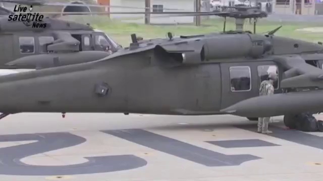 vice-president-mike-pence-and-family-helicopter-into-south-korea-youtube-1492396027323-2