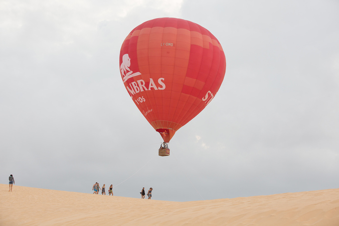 Vé ngắm Phan Thiết từ khinh khí cầu giá 7 triệu đồng