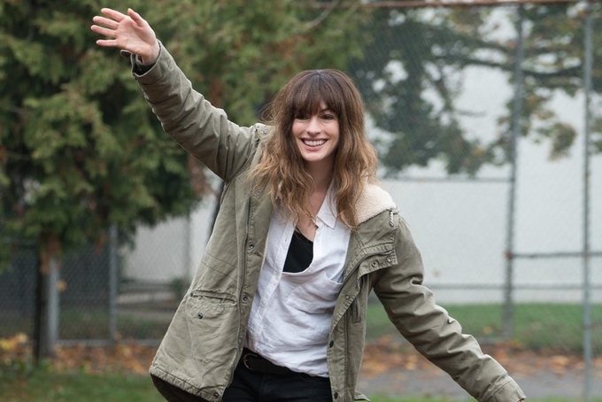 Nhan sắc Anne Hathaway trên màn ảnh qua 16 năm