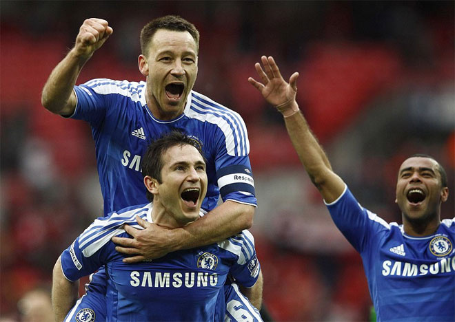 Những bức ảnh ghi dấu ấn của Terry tại Chelsea