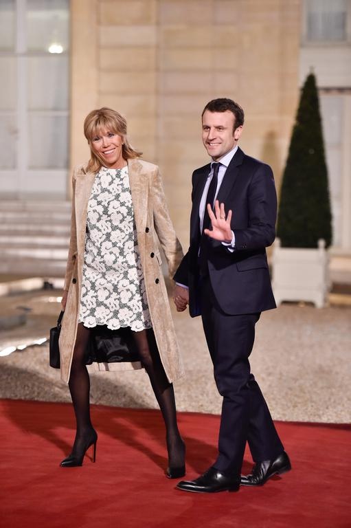 Tủ đồ hiệu của vợ tân Tổng thống Pháp Brigitte Macron
