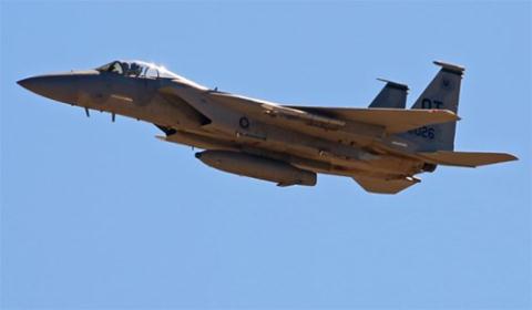 Cách hệ thống Talon HATE đấu nối sức mạnh F-22, F15
