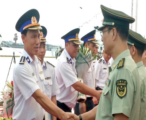 Hình ảnh tàu Cảnh sát biển Việt Nam tại Trung Quốc