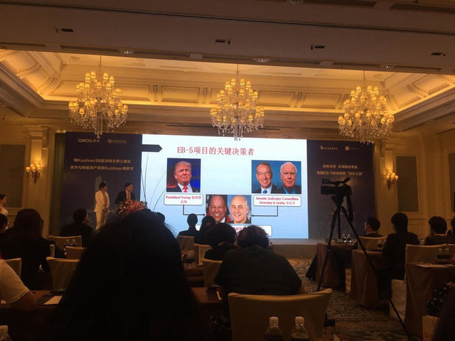 Gia đình con rể ông Trump hứng chỉ trích vì "rao bán" visa cho nhà giàu Trung Quốc