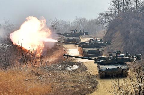 Phương Tây: Su-25 Triều Tiên đủ sức nướng chín tăng Hàn