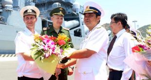 tau-tuan-duong-ten-lua-nga-roi-cam-ranh_11628177