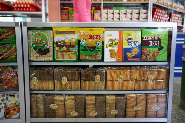 Sự bùng nổ của hàng hóa gắn mác Triều Tiên giữa vòng vây cấm vận