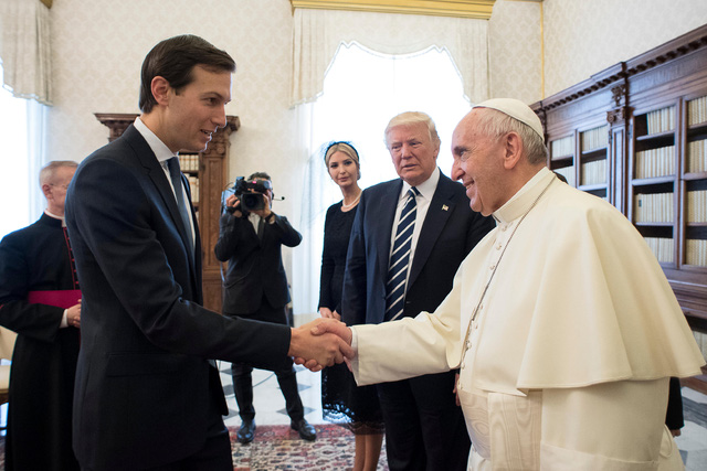 Tổng thống Trump lần đầu gặp Giáo hoàng tại Vatican