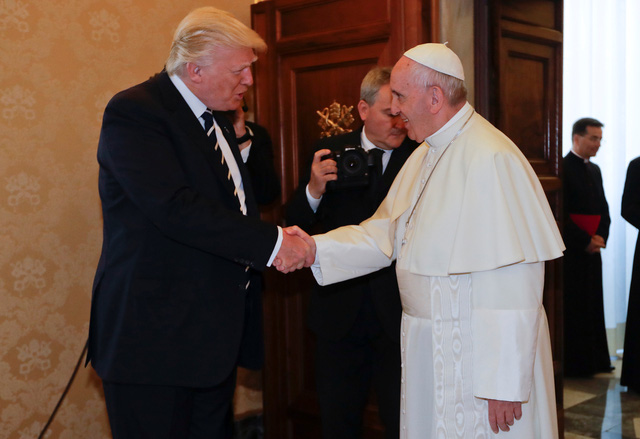 Tổng thống Trump lần đầu gặp Giáo hoàng tại Vatican