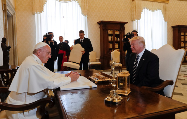 Tổng thống Trump lần đầu gặp Giáo hoàng tại Vatican