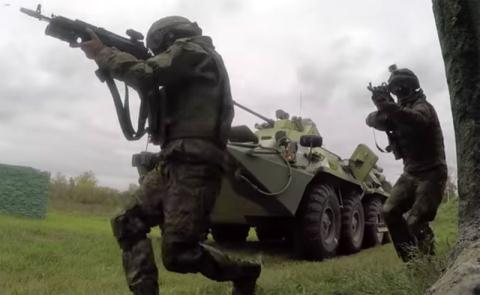 Công nghệ mới khiến đối phương mù trước binh sĩ Nga Công nghệ mới khiến đối phương mù trước binh sĩ Nga