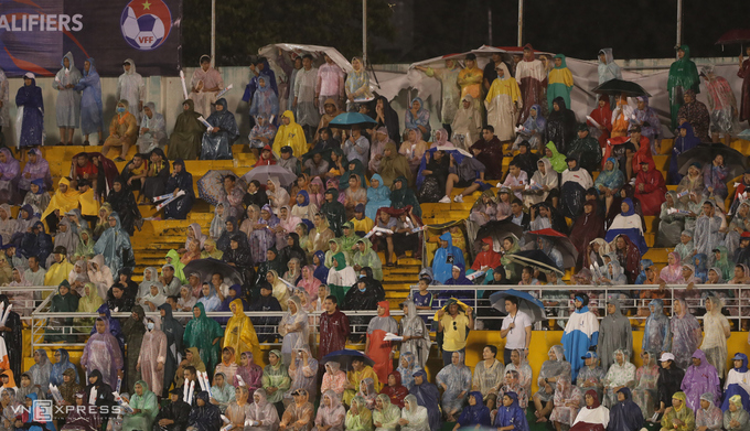 Trận thủy chiến giữa Việt Nam và Đông Timor ở sân Thống Nhất