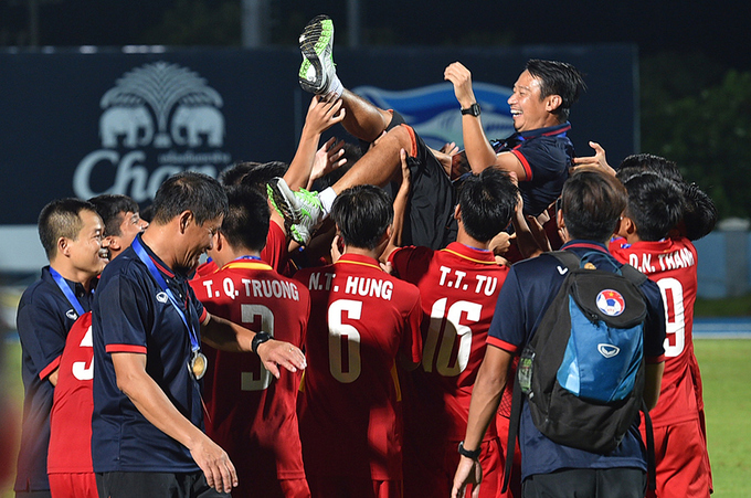 U15 Việt Nam mở hội trên sân nhà Thái Lan