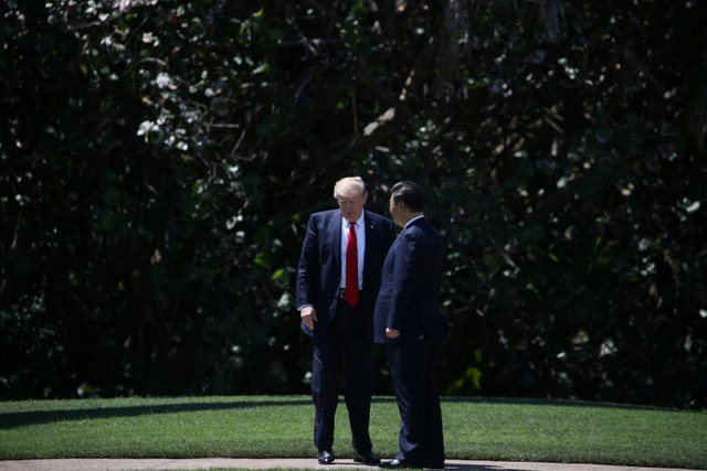 6 tháng đầu tiên đầy "sóng gió" của Tổng thống Trump tại Nhà Trắng