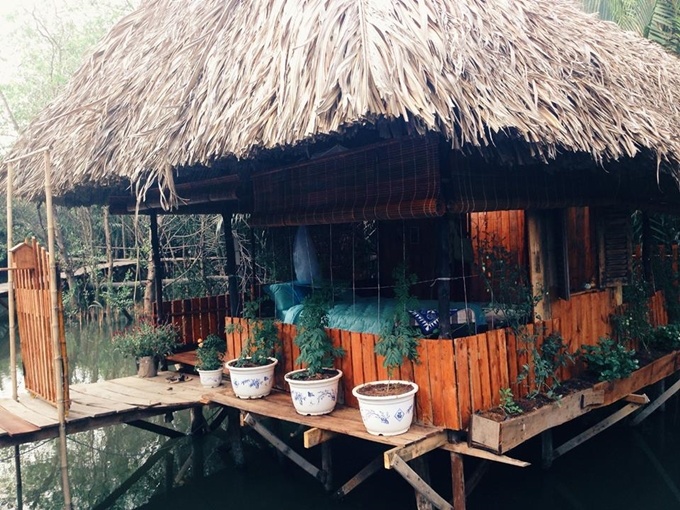 Homestay nổi trên mặt nước ở ngoại ô Sài Gòn