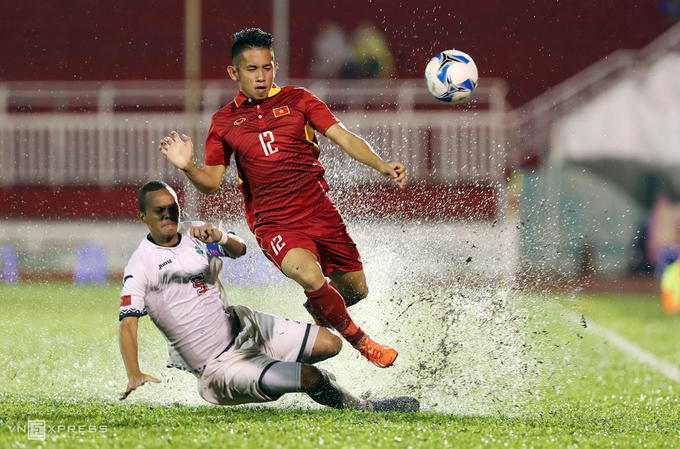 Trận thủy chiến giữa Việt Nam và Đông Timor ở sân Thống Nhất