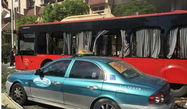 Nổ lớn tại Trung Quốc: 2 người chết, hơn 50 người bị thương