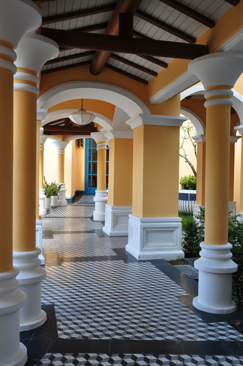 'Phim trường' hút giới trẻ check-in ở Phú Quốc