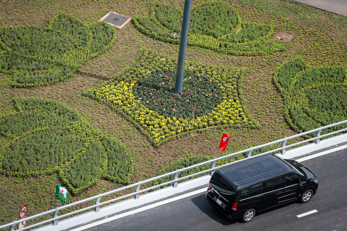 Cửa ngõ sân bay Tân Sơn Nhất thông thoáng ngày cầu vượt khánh thành