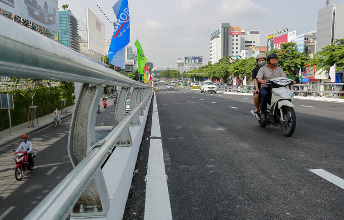 Cửa ngõ sân bay Tân Sơn Nhất thông thoáng ngày cầu vượt khánh thành