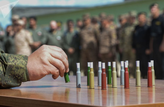 90 xe tăng Nga chuẩn bị tranh tài trong giải đua quốc tế