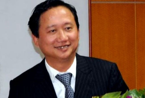 Ông Trịnh Xuân Thanh ra đầu thú
