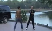 Võ sư Nga Mi, Thiếu Lâm thách đấu cao thủ Vịnh Xuân