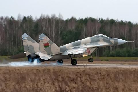 Belarus hào phóng sau khi MiG-29 thành quả cầu lửa Belarus hào phóng sau khi MiG-29 thành quả cầu lửa