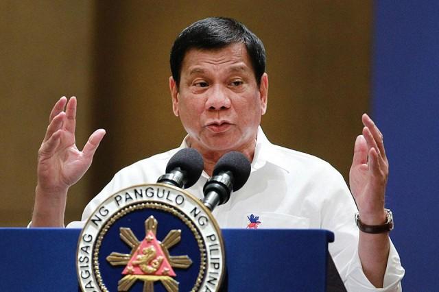 Tổng thống Duterte xác nhận Mỹ cấp vũ khí giúp Philippines chống phiến quân