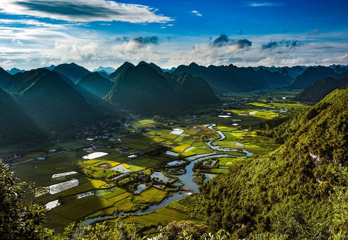 Thung lũng Bắc Sơn nhuộm vàng mùa lúa chín
