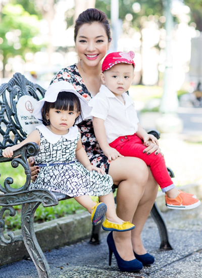 Những cặp song sinh của sao Việt