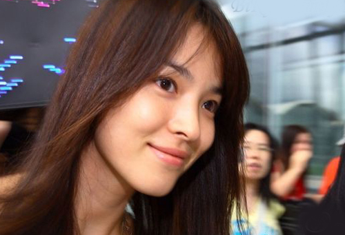 Song Hye Kyo - từ cô gái mũm mĩm tới biểu tượng nữ tính