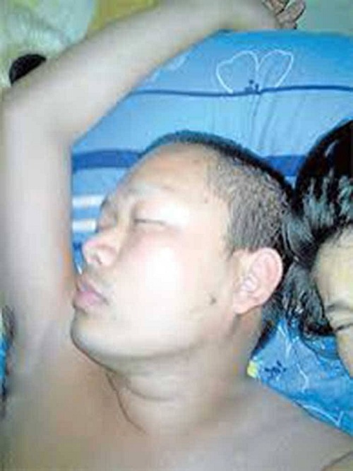 Lối sống của nhà sư ăn chơi khét tiếng Thái Lan