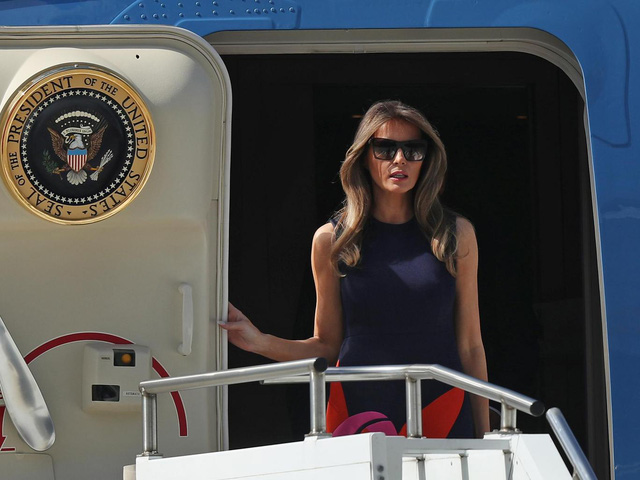Bà Melania Trump “mắc kẹt” vì các cuộc biểu tình ở Đức