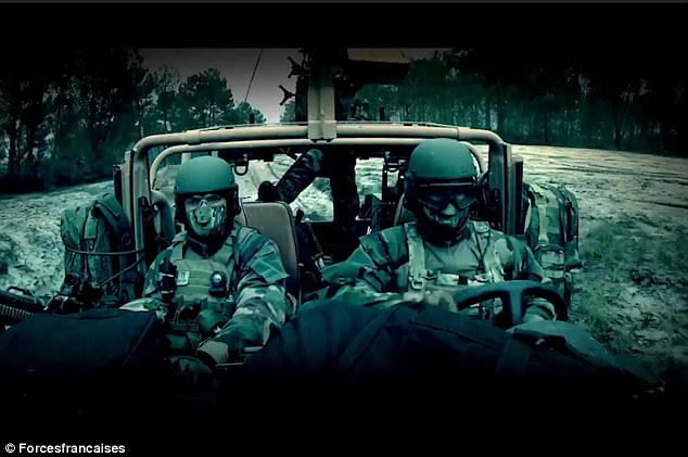 Đặc nhiệm Pháp tung video tuyển quân như phim hành động Hollywood