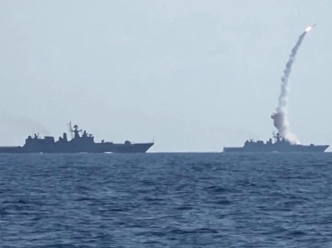 Hai tháng ra đòn dồn dập, Nga phá hủy nhiều mục tiêu IS ở Syria