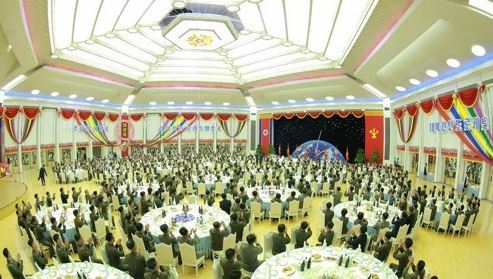 Triều Tiên tổ chức tiệc lớn mừng vụ phóng tên lửa thành công