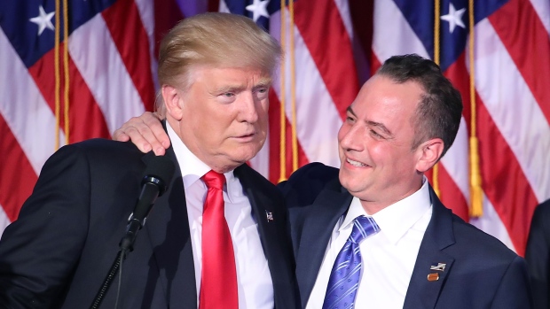 Tổng thống Trump bất ngờ sa thải Chánh văn phòng Nhà Trắng
