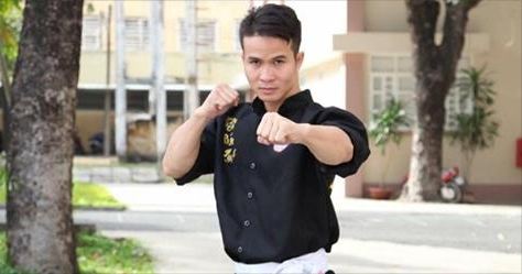 Võ sư Nga Mi, Thiếu Lâm thách đấu cao thủ Vịnh Xuân
