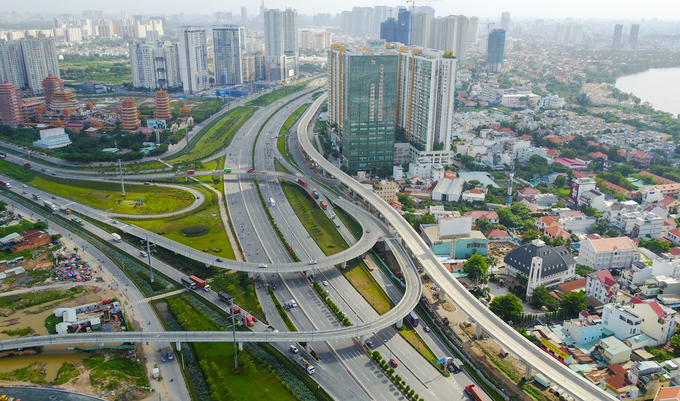 Những cây cầu uốn lượn giải tỏa ùn tắc ở TP HCM