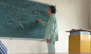 Thầy giáo Nghệ An chia sẻ đồng lương 5,6 triệu gây 'bão' cộng đồng