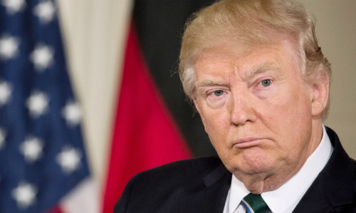 Trump ký luật trừng phạt Nga
