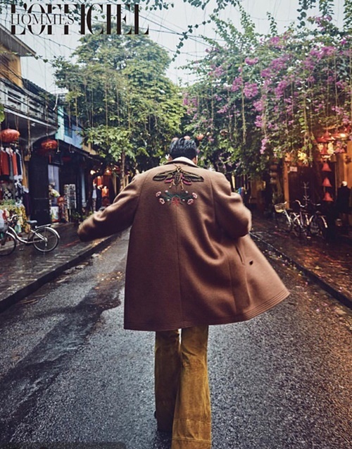 Mỹ nam cao 1,87m xứ Hàn ngồi xích lô thăm thú Hội An