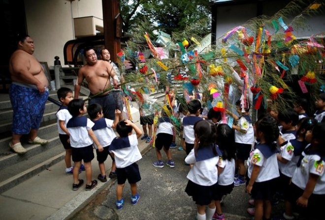 Bí mật về cuộc sống của đô vật sumo Nhật Bản