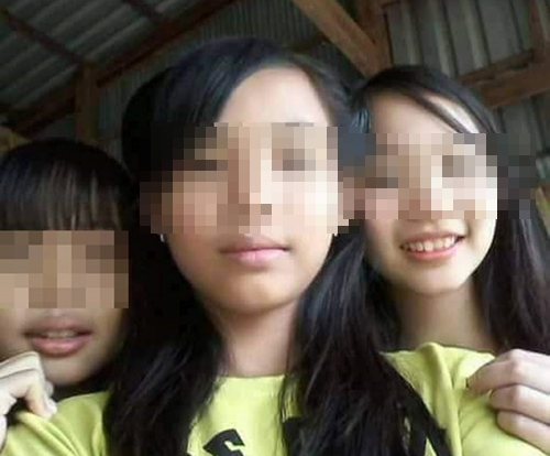 'Giám đốc sở: Trẻ em nghịch làm gãy tượng đài 4,5 tỷ' gây tranh cãi