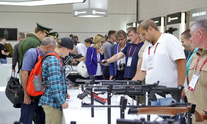 Dàn vũ khí bộ binh ở triển lãm quân sự lớn nhất Nga